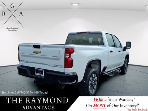 Used 2024 Chevrolet Silverado 2500 Custom w/ Custom Value Package AWD/4WD image 7