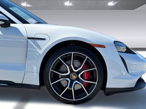 Used 2024 Porsche Taycan 4S image 35
