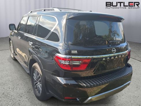 Used 2023 Nissan Armada SL w/ Captain's Chairs Package AWD/4WD image 10