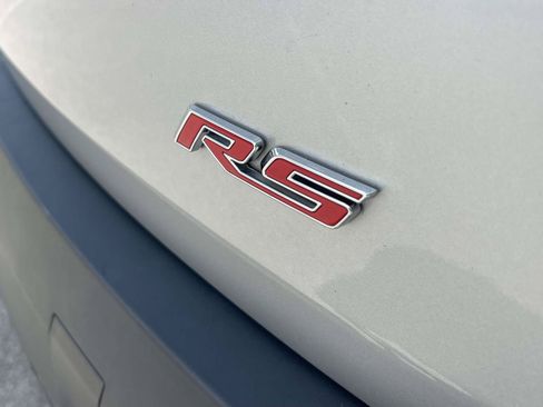 Used 2022 Chevrolet Traverse RS FWD image 8