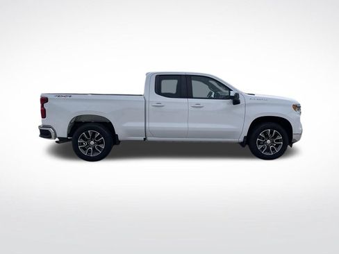 Used 2023 Chevrolet Silverado 1500 LT AWD/4WD image 6