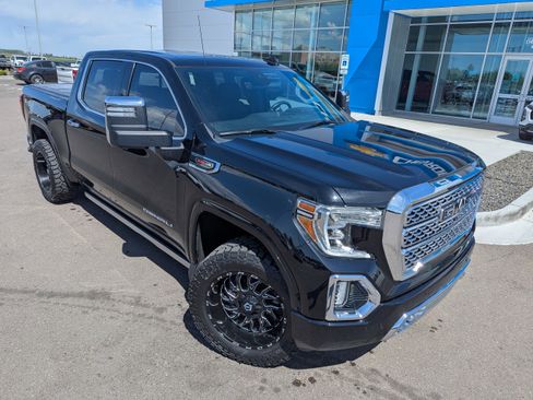 Used 2021 GMC Sierra 1500 Denali w/ Denali Ultimate Package AWD/4WD image 4