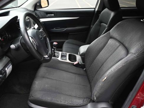 Used 2012 Subaru Outback 2.5i Premium AWD/4WD image 13