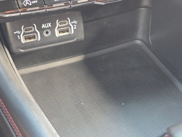 Used 2025 Dodge Durango GT RWD image 22