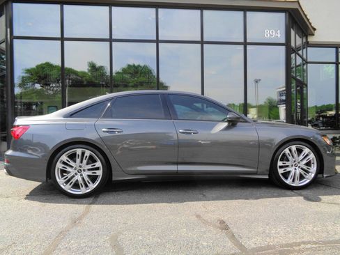 Used 2022 Audi S6 Premium Plus AWD/4WD image 4