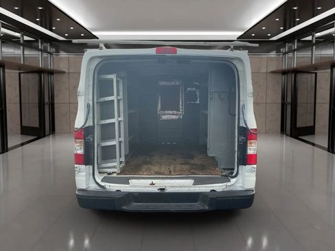 Used 2020 Nissan NV 1500 S image 33