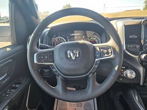 Used 2025 RAM 1500 Laramie w/ Sport Appearance Package AWD/4WD image 14