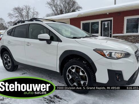 Used 2019 Subaru Crosstrek 2.0i Premium image 1