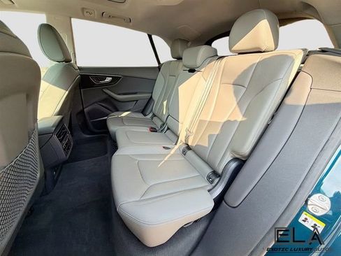 Used 2020 Audi Q8 Prestige w/ Prestige Package AWD/4WD image 26