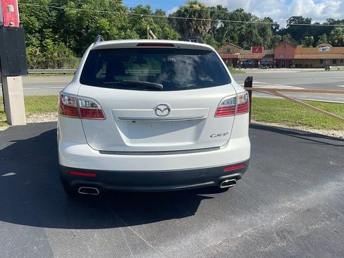 Used 2012 MAZDA CX-9 Grand Touring w/ Moonroof & Bose Audio Pkg FWD image 6