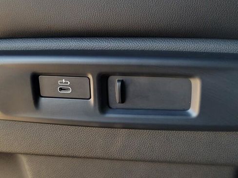 Certified 2023 BMW X5 sDrive40i image 33