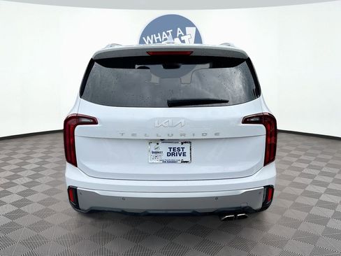 Used 2023 Kia Telluride S w/ S Sunroof Package image 7