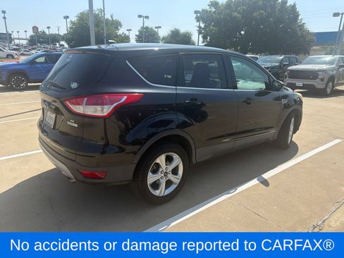 Used 2015 Ford Escape SE FWD image 2