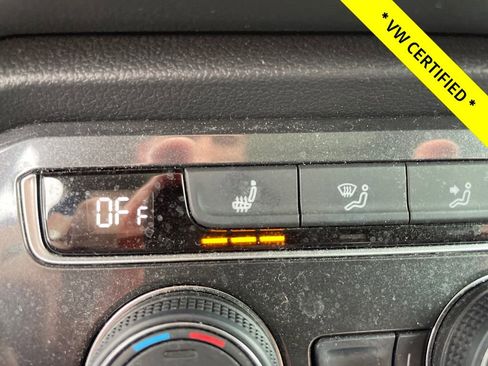 Used 2021 Volkswagen Tiguan SE w/ Panoramic Sunroof Package AWD/4WD image 19
