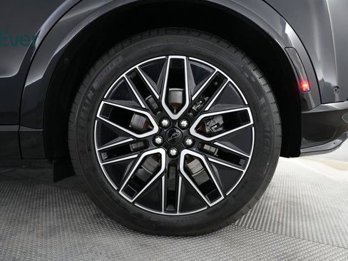 Used 2024 Ford Mustang Mach-E Premium image 20