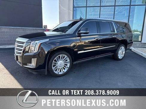 Used 2019 Cadillac Escalade ESV Platinum AWD/4WD image 2