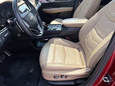 Certified 2024 Cadillac XT6 Sport w/ LPO, Onyx Lite Package AWD/4WD image 20