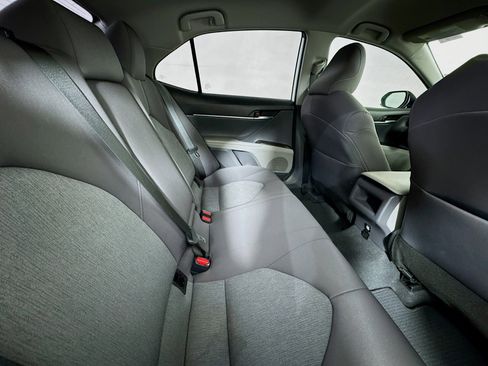 Used 2022 Toyota Camry LE FWD image 25
