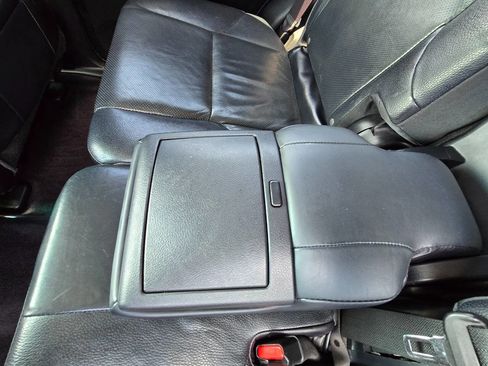 Used 2015 Lexus GX 460 w/ Premium Package image 28