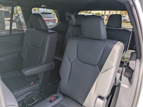 New 2026 Lexus TX 500h AWD image 20