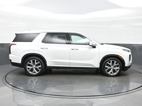 Used 2022 Hyundai Palisade SEL w/ Premium Package AWD/4WD image 7