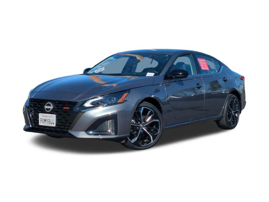 Used 2025 Nissan Altima 2.5 SR AWD/4WD image 1