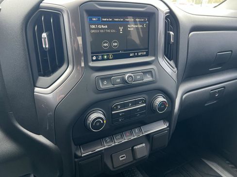 Used 2019 Chevrolet Silverado 1500 Custom Trail Boss w/ Custom Convenience Package image 25