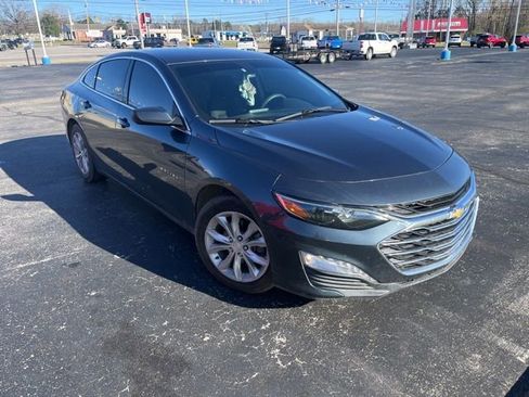 Used 2021 Chevrolet Malibu LT image 4
