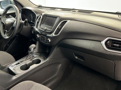 Used 2024 Chevrolet Equinox LT AWD/4WD image 24