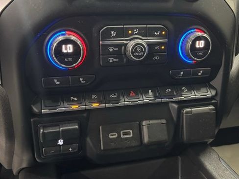 Used 2020 Chevrolet Silverado 1500 RST w/ All-Star Edition AWD/4WD image 36