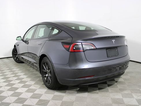 Used 2021 Tesla Model 3 Standard Range Plus image 28