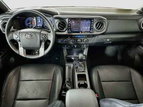 Used 2023 Toyota Tacoma TRD Sport w/ TRD Premium Sport Package AWD/4WD image 24