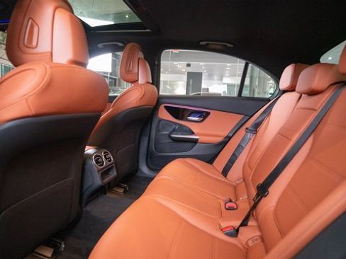 Certified 2025 Mercedes-Benz C 300 4MATIC Sedan image 24