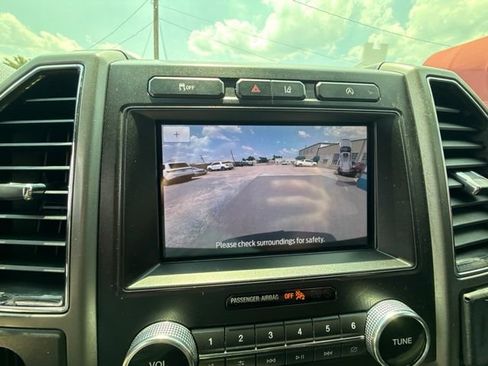 Used 2021 Ford Expedition XLT w/ Cargo Package RWD image 11