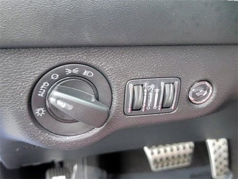 Used 2022 Dodge Charger SRT Hellcat image 30