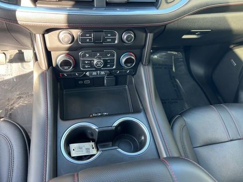 Used 2024 Chevrolet Suburban RST w/ Luxury Package image 12