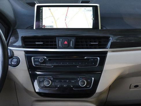 Used 2016 BMW X1 xDrive28i image 10