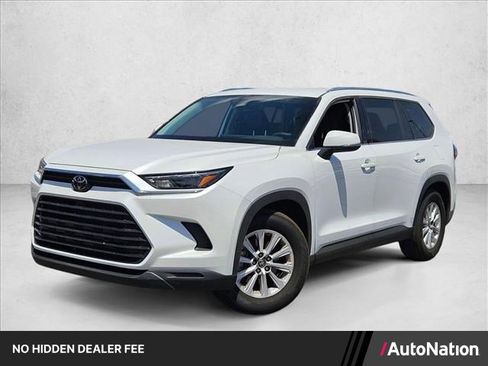 Used 2026 Toyota Grand Highlander FWD image 1