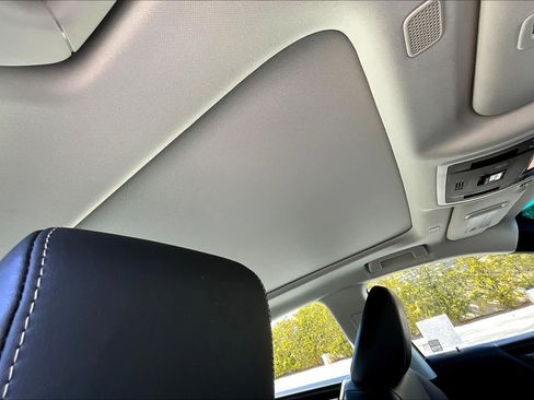 Used 2022 Lexus ES 350 w/ Premium Package FWD image 13