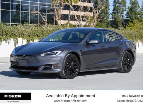 Used 2020 Tesla Model S Long Range Plus image 9