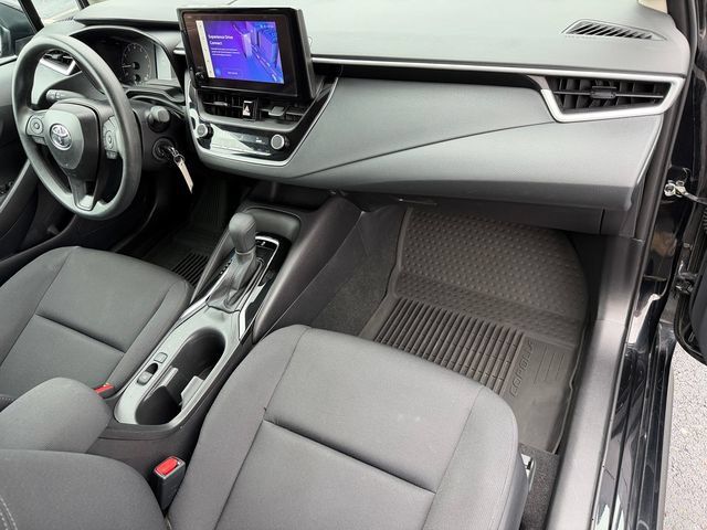 Certified 2025 Toyota Corolla LE FWD image 19