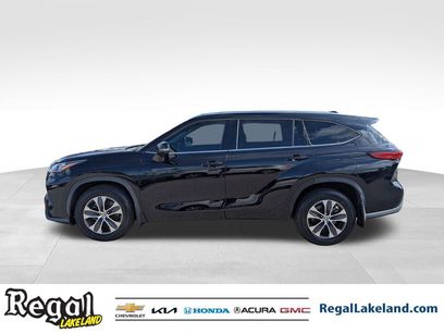 Used 2020 Toyota Highlander XLE