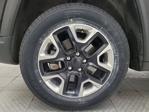 Used 2018 Jeep Compass Trailhawk w/ Navigation Group image 31