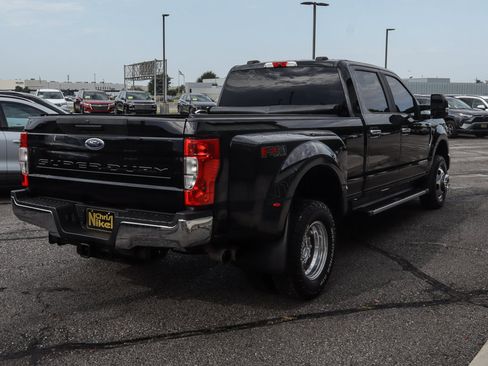 Used 2020 Ford F350 XL w/ STX Appearance Package AWD/4WD image 4
