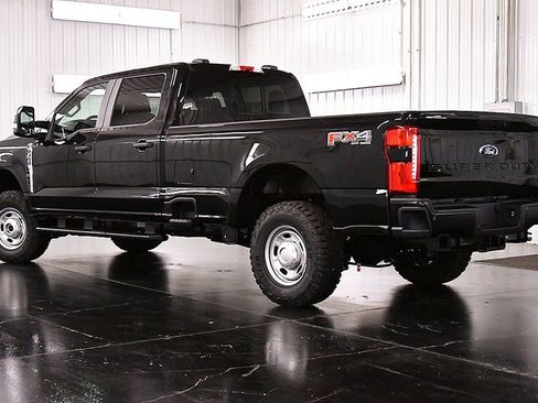 New 2026 Ford F350 XL w/ 360-Degree Camera Package image 5