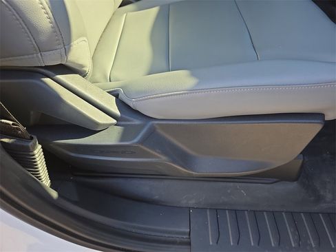 Used 2025 Ford F150 XL image 33