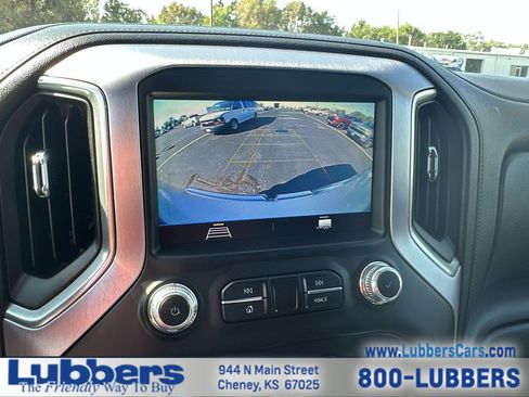 Used 2019 GMC Sierra 1500 SLE w/ SLE Value Package AWD/4WD image 17