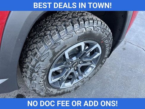 New 2026 Chevrolet Equinox ACTIV w/ Convenience Package III image 6