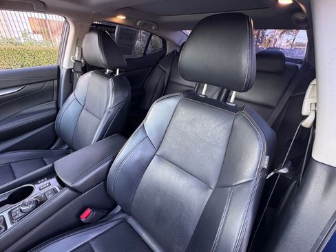 Certified 2019 Nissan Maxima 3.5 SL w/ Floor Mat Group image 13