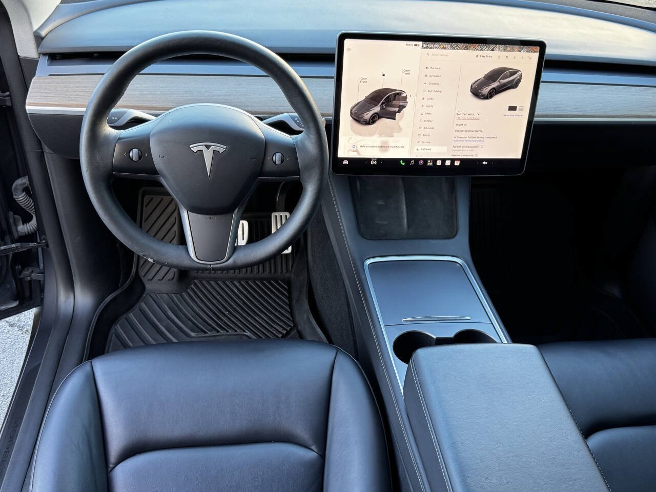 Used 2022 Tesla Model Y Performance AWD/4WD image 3